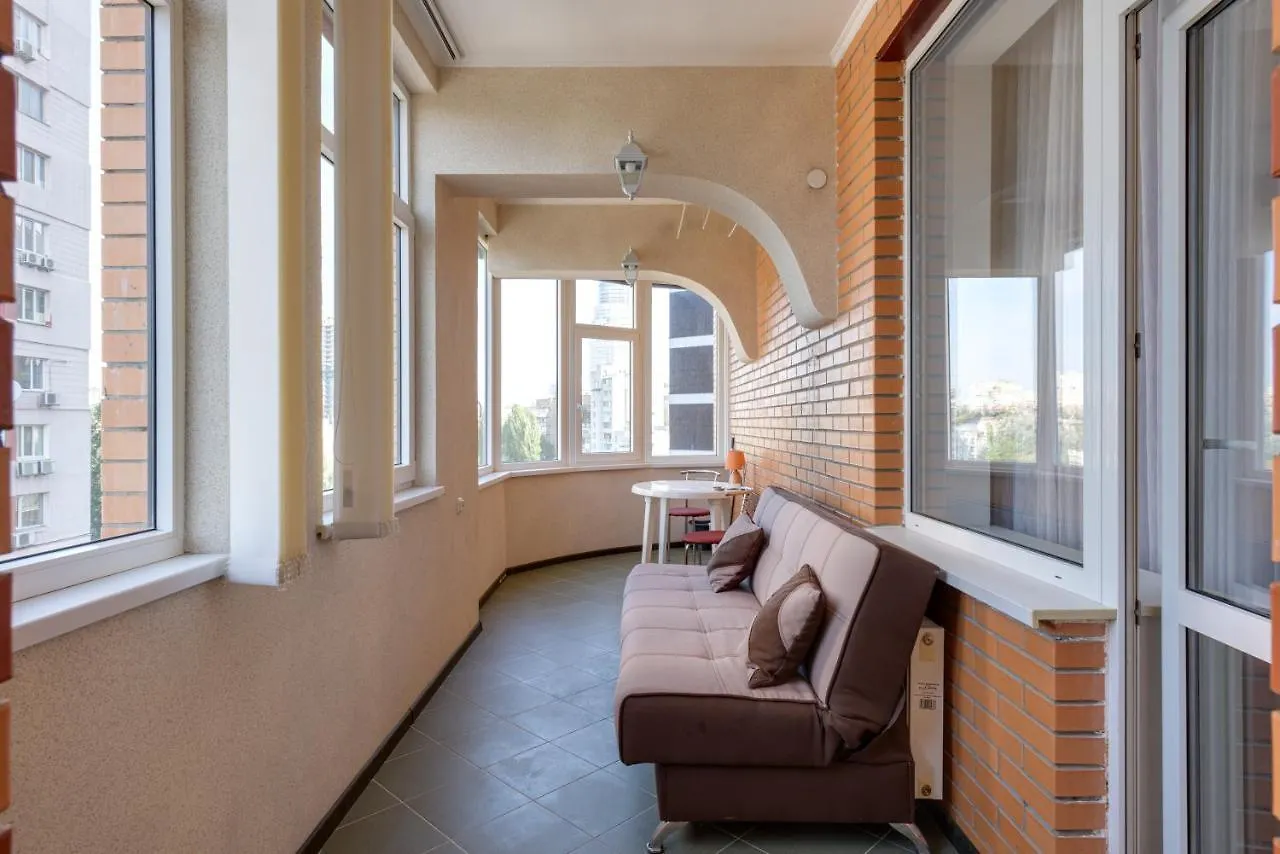 Apartment Двух Или Однокомнатные Апартаменты На Бульваре Леси Украинки 7А